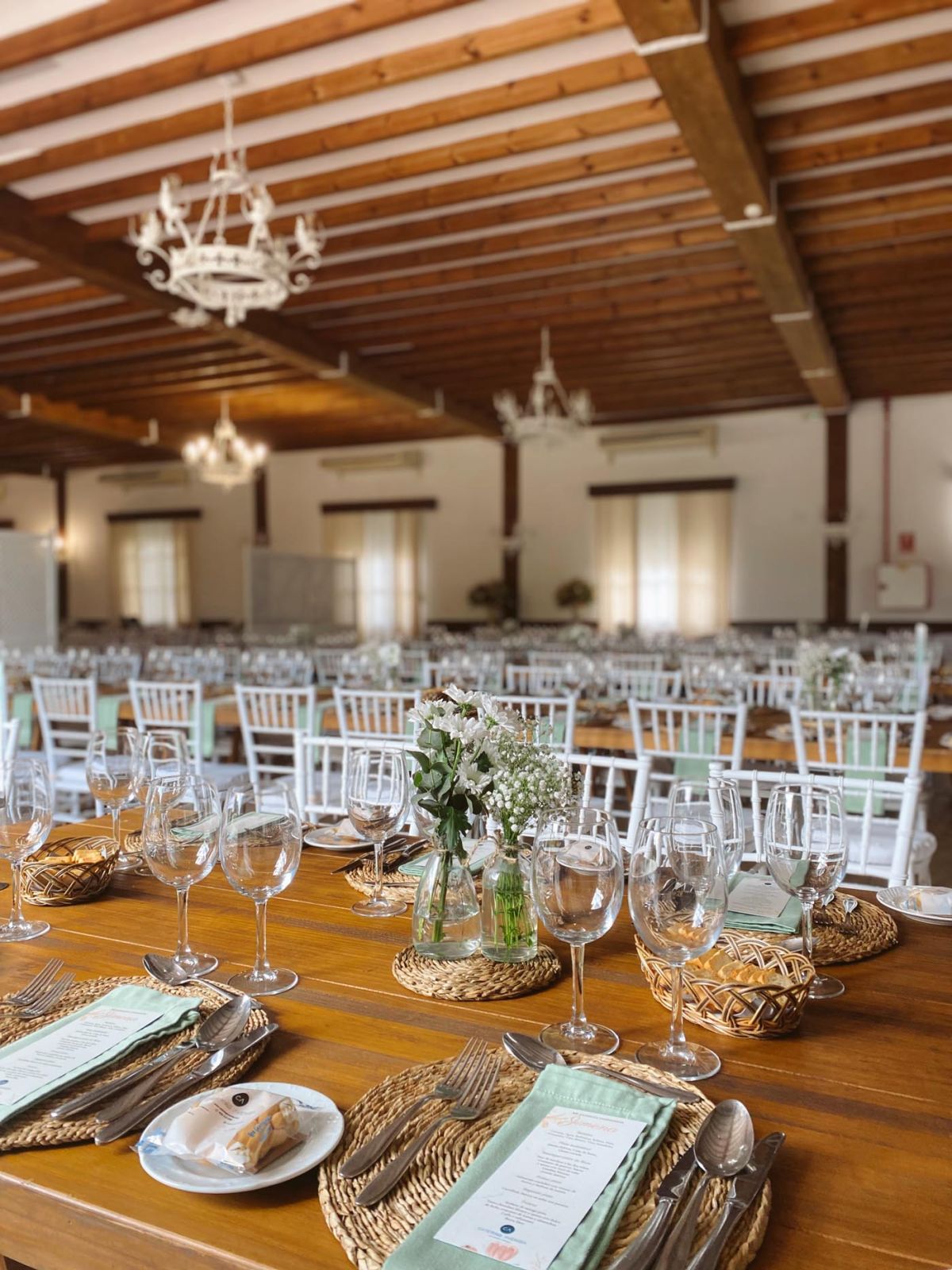 Salones, Fincas y Bodegas con encanto